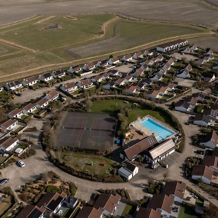Holiday Home Zeepark Zeepolder-7 By Interhome De Haan Exteriör bild